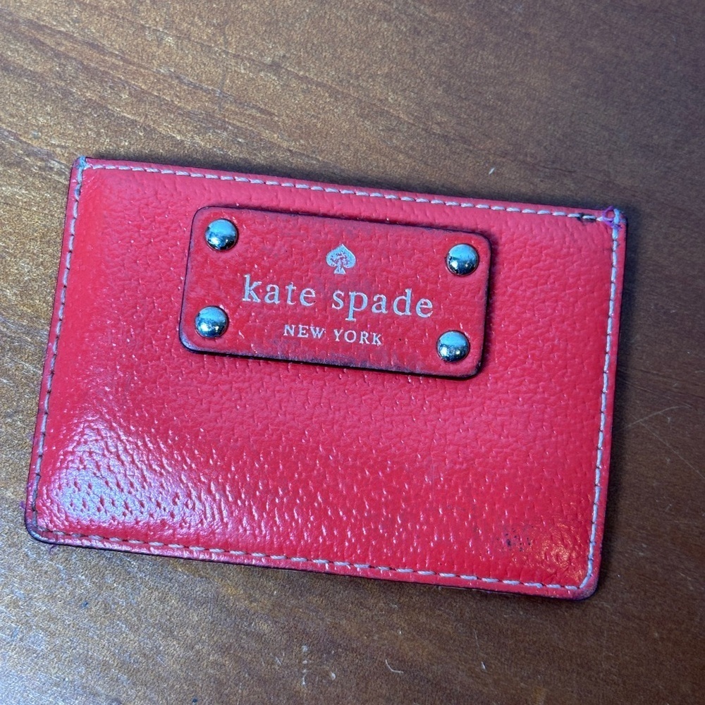 Kate Spade New York Wellesley
Graham Leather Credit Card Case, Empire Red